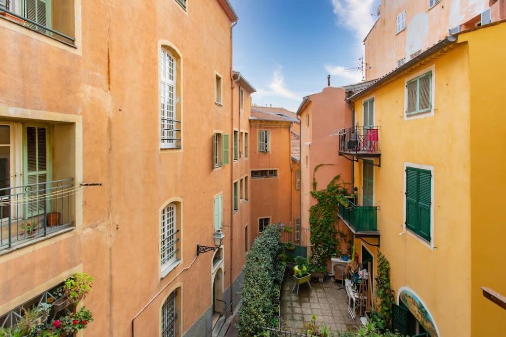 L5 2Mins Walk To The Beach Heart Of Old Town Ница Екстериор снимка